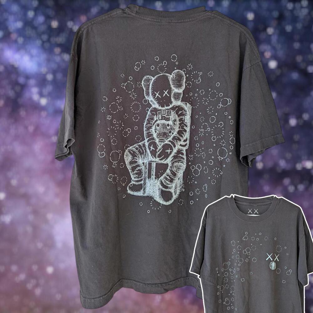KAWS x Kid Cudi Man on the Moon Glow-In-The-Dark Band Tee M Vintage Wash emo rap